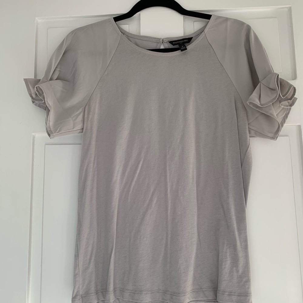 Banana Republic Gray Top with Tulip Sleeves